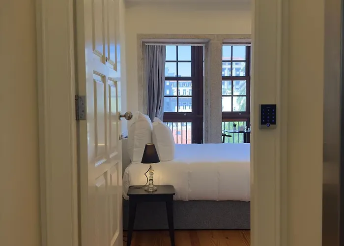 Youropo - Collection Apartman Porto